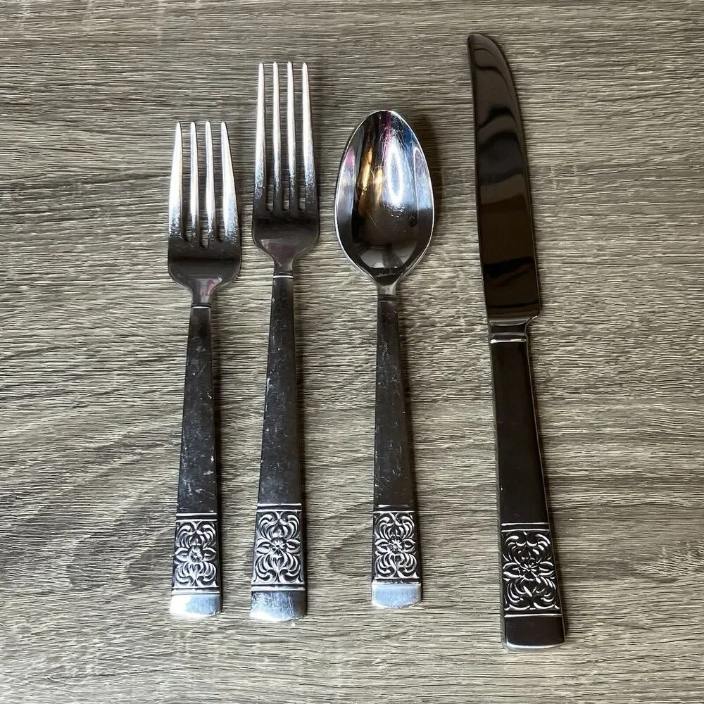 Reed & Barton HARVEST BOUQUET Stainless 4 Piece Service 18/10 Glossy Flatware